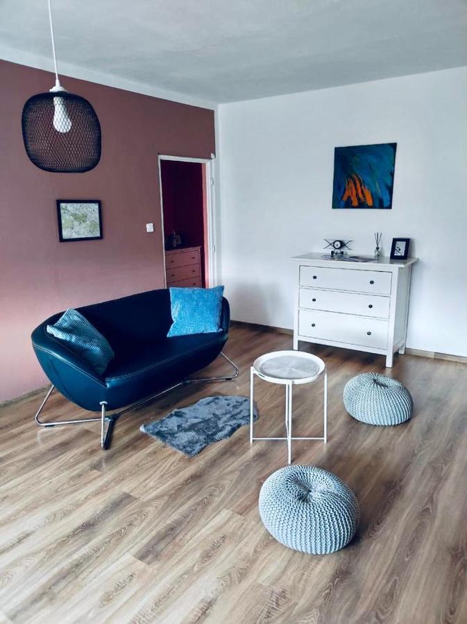 Apartman Domov Decin Exterior foto